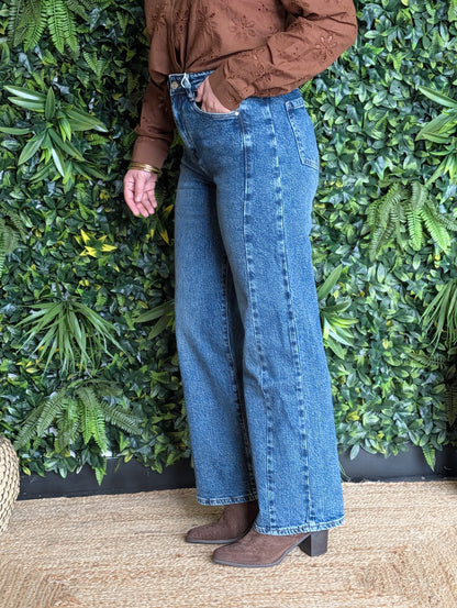 Jean Charlotte