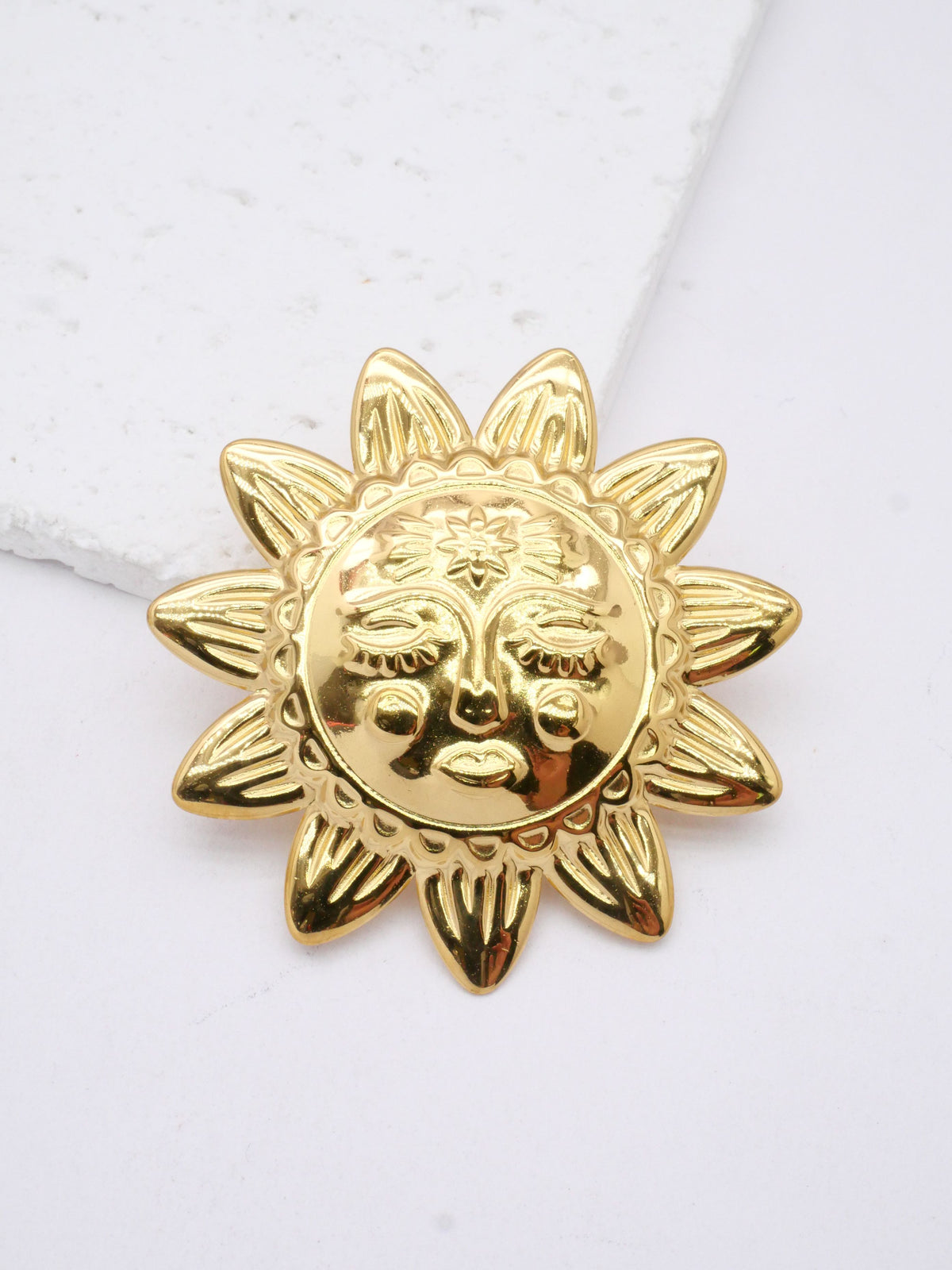 Broche